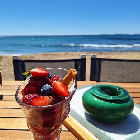 Standing, Vue Golfe Avec Parking Gratuit Apartament