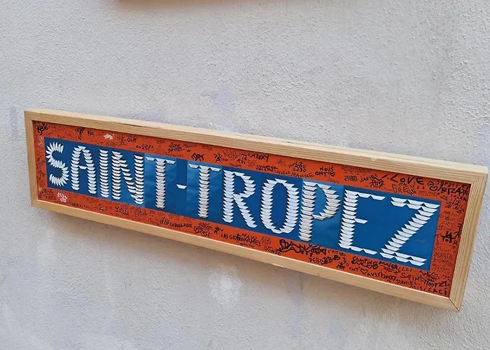 Standing, Vue Golfe Avec Parking Gratuit Апартаменти *