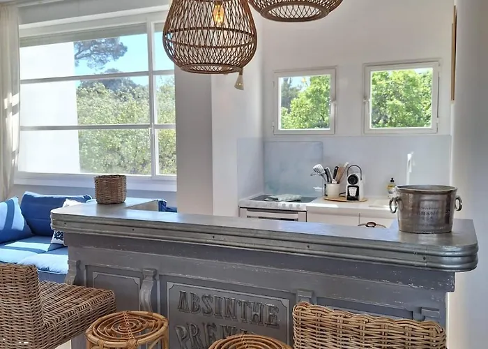 Standing, Vue Golfe Avec Parking Gratuit